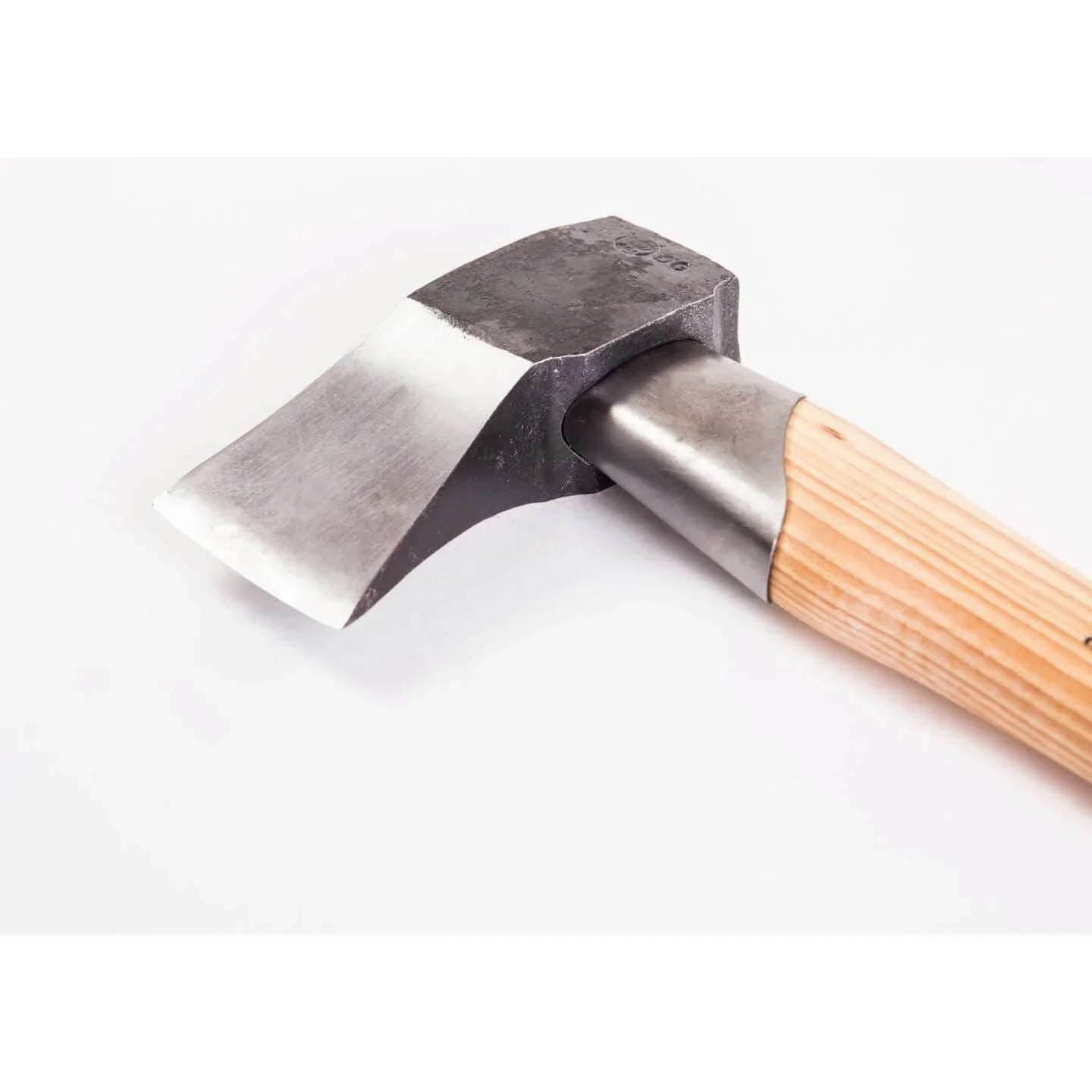 The Best Methods for Splitting Wood: A Complete Guide