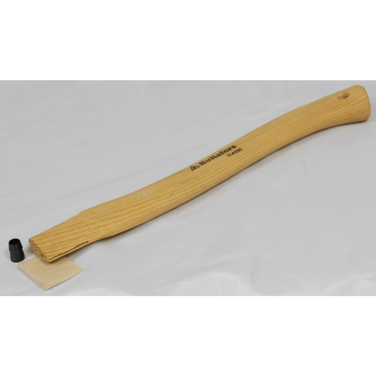 Axe Shaft Curved With Wooden Wedge—Handle HB AHC 375-43X18 - Axeman.ca