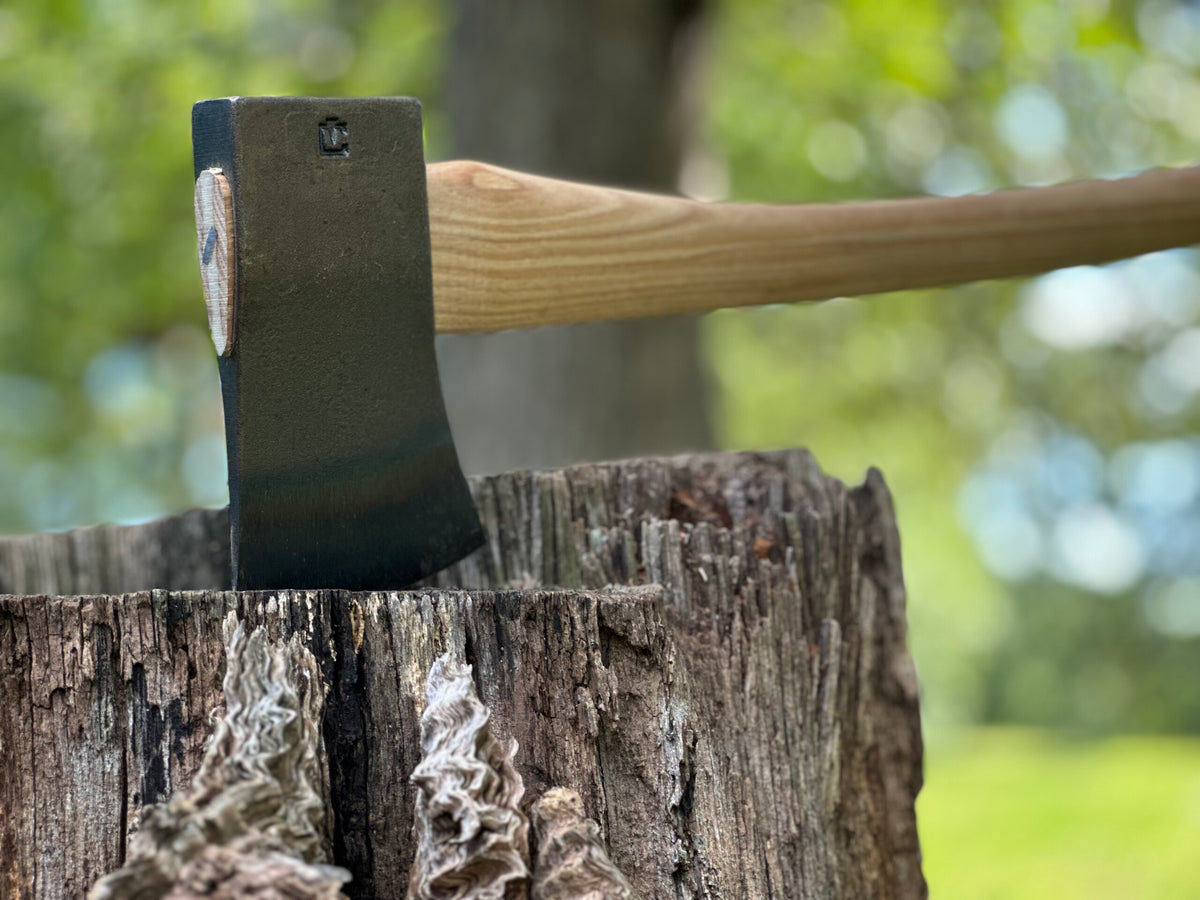 2.25 lbs. Boy’s Axe; 28 in. Curved Wooden Handle Sport Utility Finish