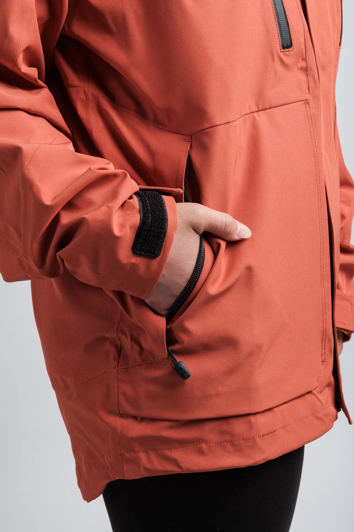 Women&#39;s DryShield Waterproof Field Jacket