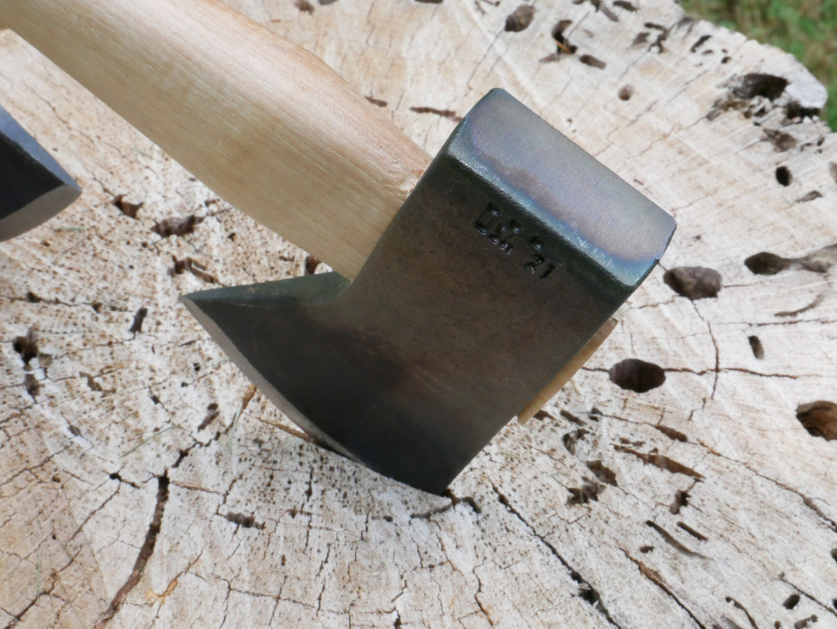 2lb Hudson Bay Camp Axe; 18 in. Curved Wooden Handle Sport Utility Finish