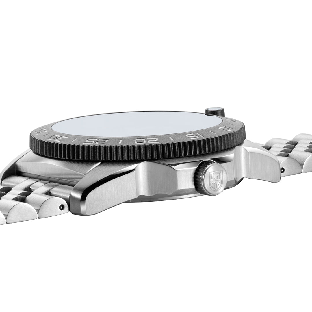 Pacific Diver, 39 mm - 3122 m.1