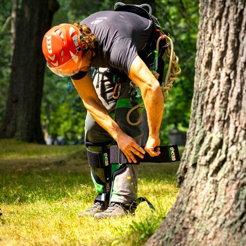 Notch Gecko® Carbon Fiber Climbers (Tree Gaffs) With Straps