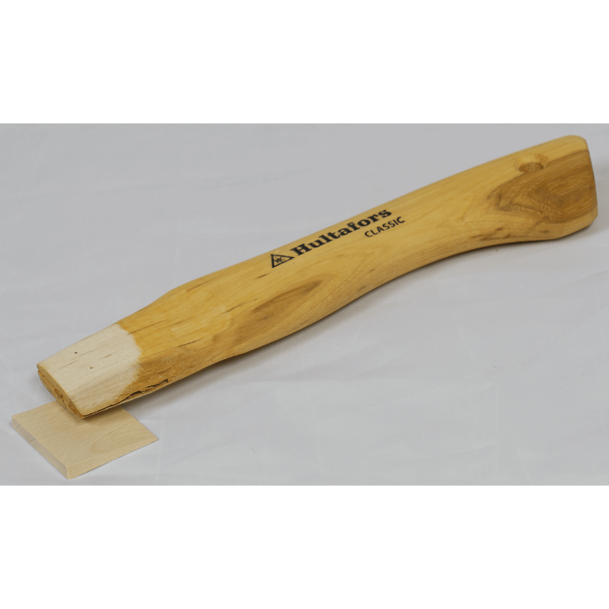 Axe Shaft Curved With Wooden Wedge—Spare Handle YSS 235-43x18 - Axeman.ca